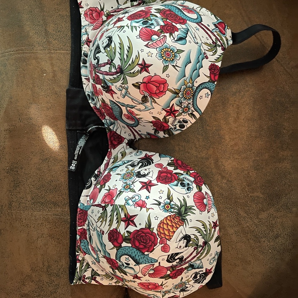Torrid bra 46dd